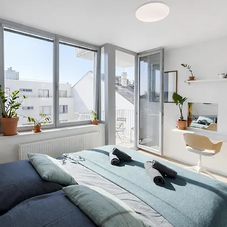 Moderni V Centru Brna S Balkonem A Parkovanim Zdarma Appartement